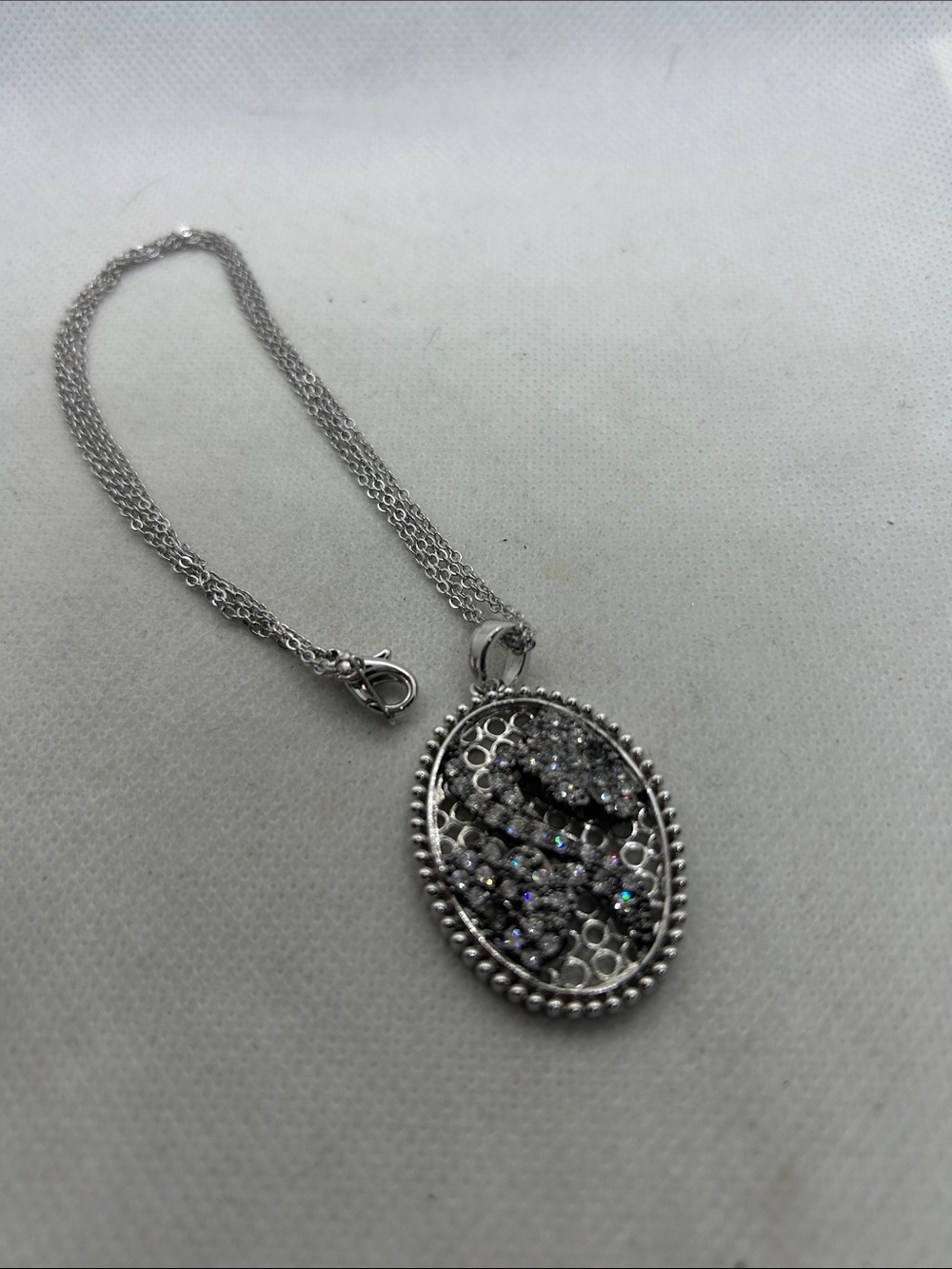 Silver Oval Crystal Pendant Necklace - Sparkling Silver Tone